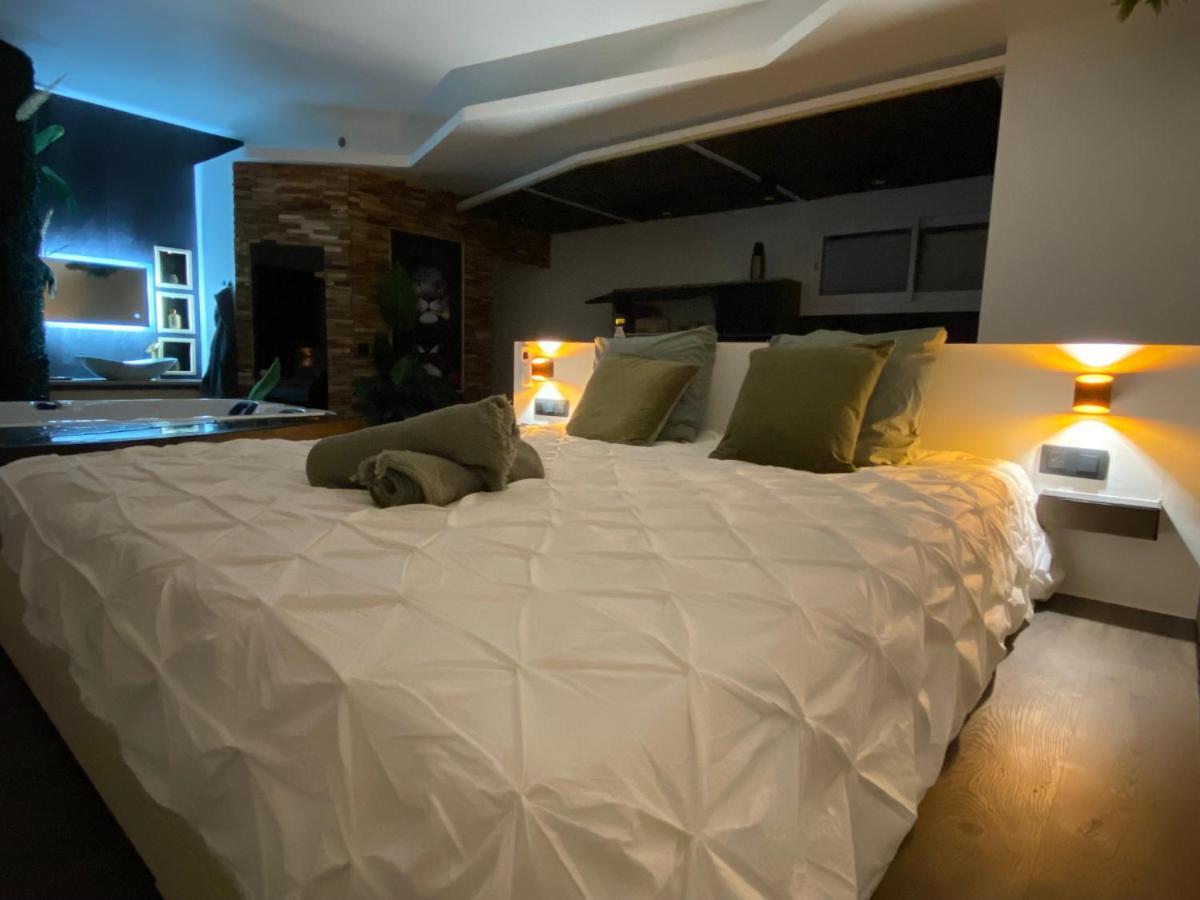 Sunset Apartamento Six-Fours-les-Plages Exterior foto